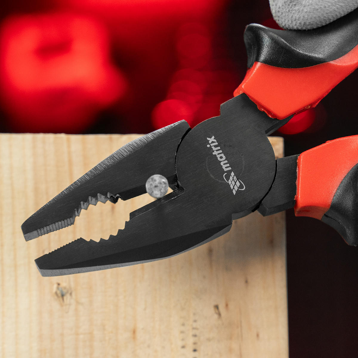 Плоскогубцы 200мм Black Nickel MATRIX preview 1