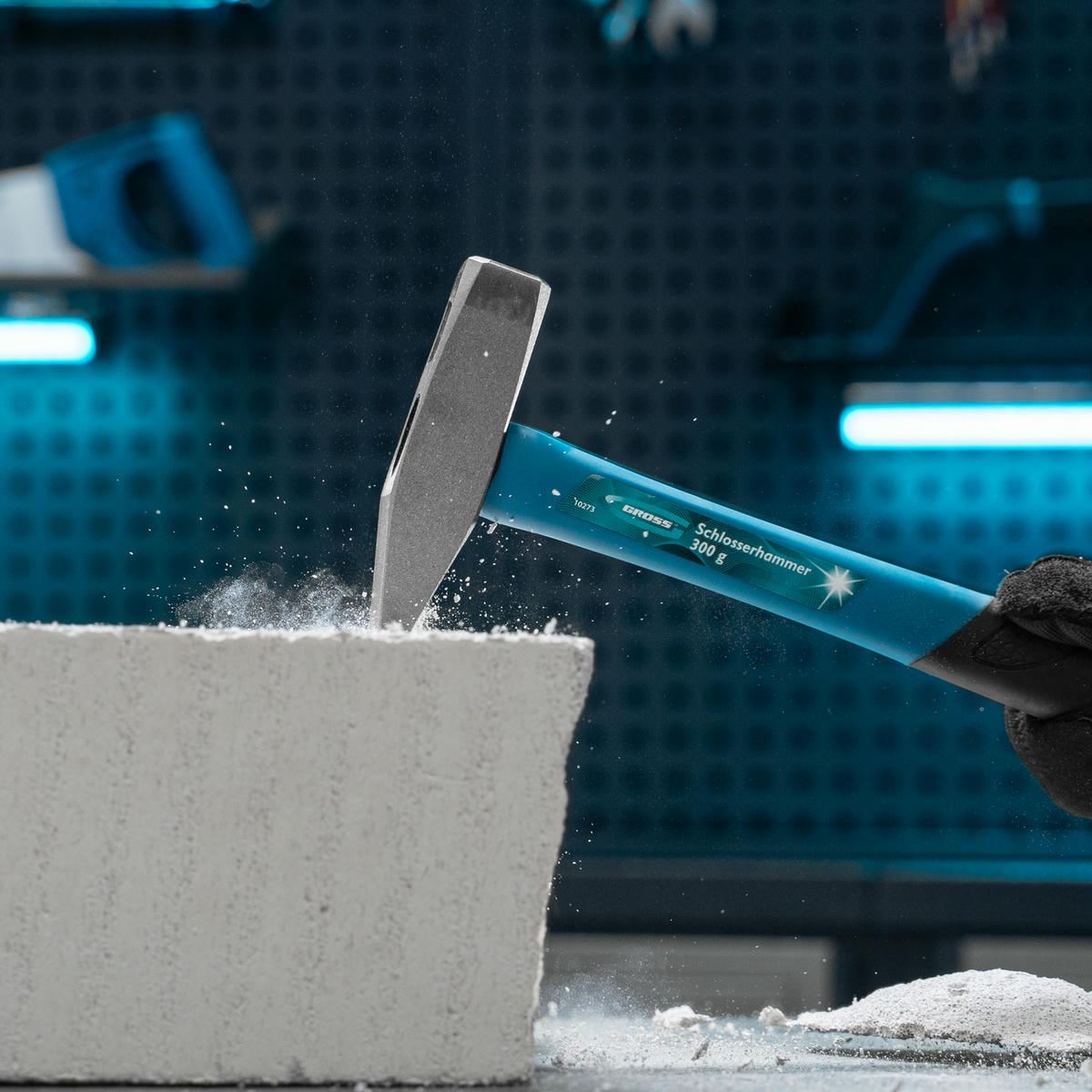 Молоток 300г слесарный квадратный боек, фибергласовая обрезиненная рукоятка GROSS preview 1