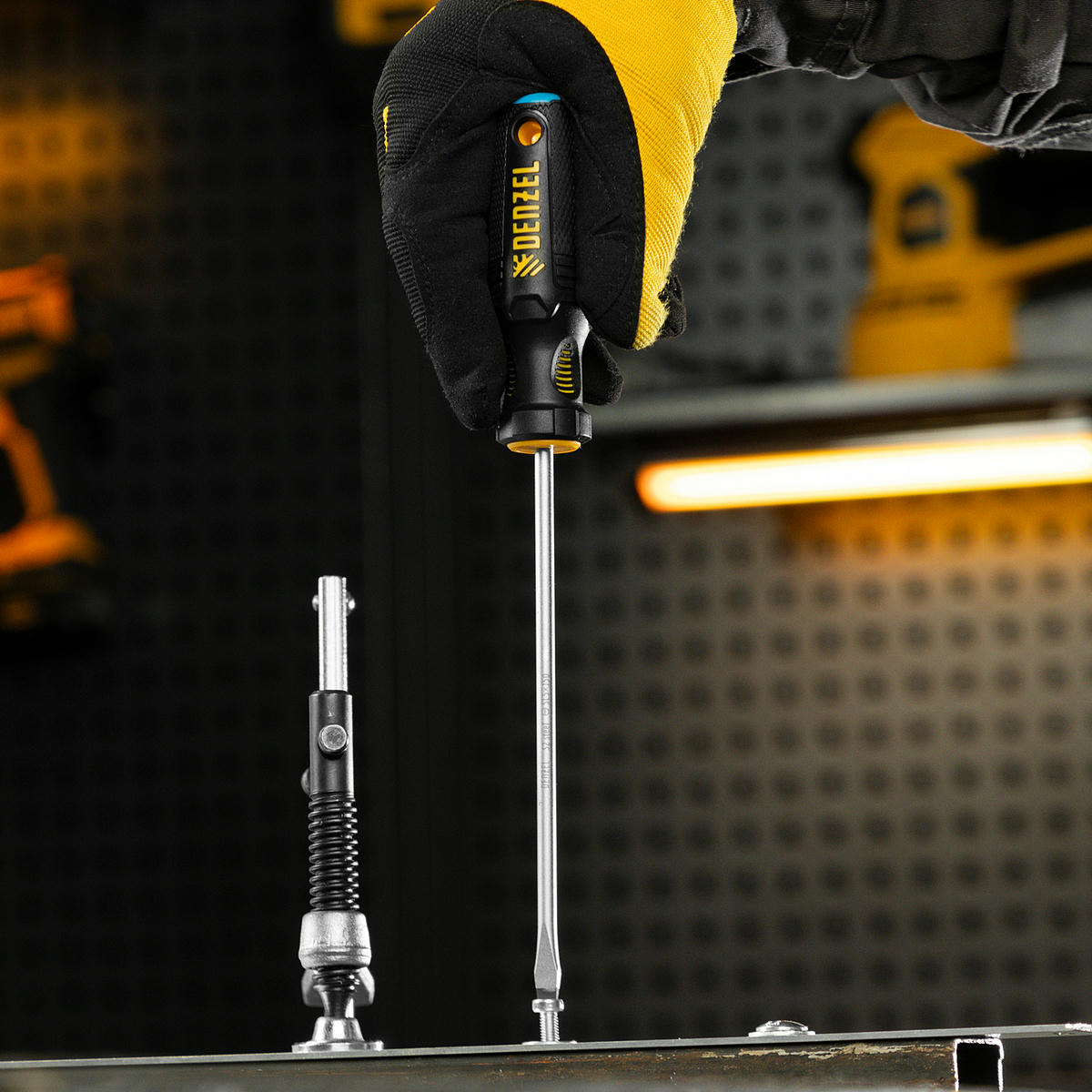 Отвертка, SL5х150 мм, S2, 3к рукоятка// Denzel preview 7