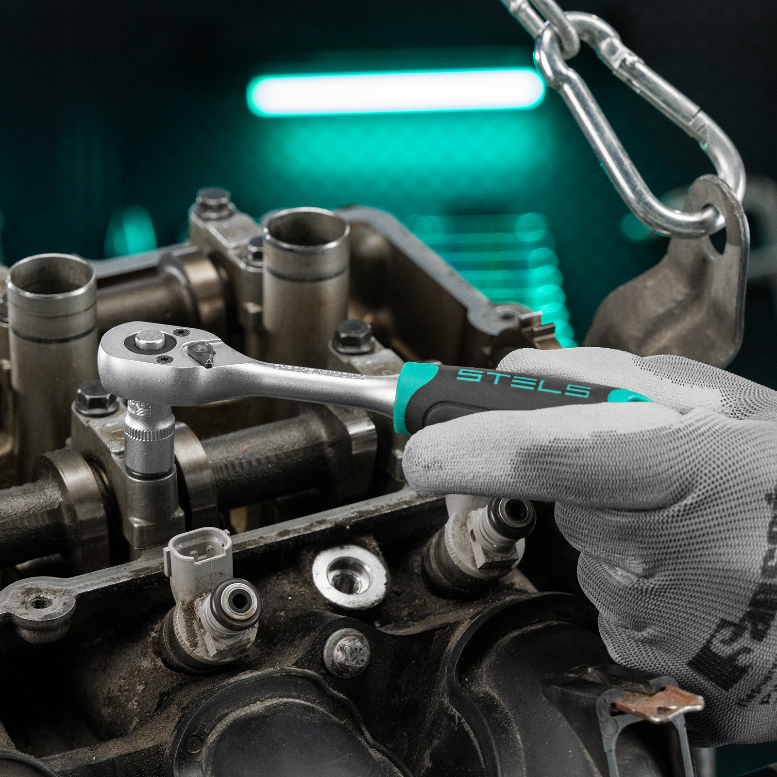 Набор инструментов, 1/2",3/8", 1/4", CrV, пластиковый кейс 142 предм. Stels preview 34