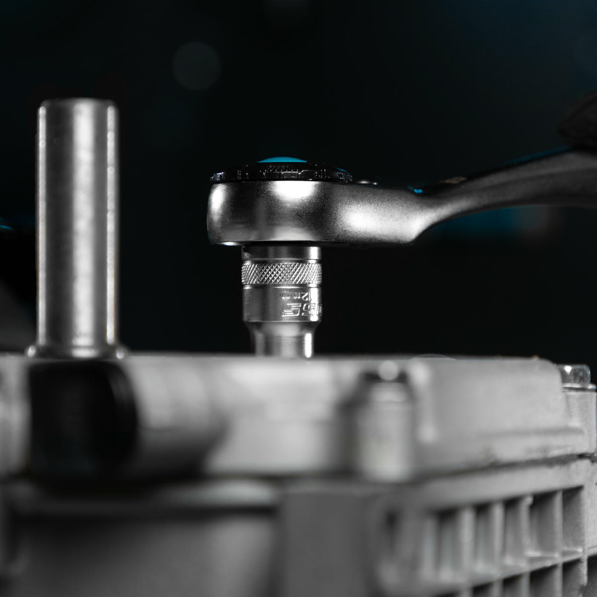 Набор торцевых головок ,трещетка 120 зубьев41 предмет 1/4 .1/2 Gross preview 1