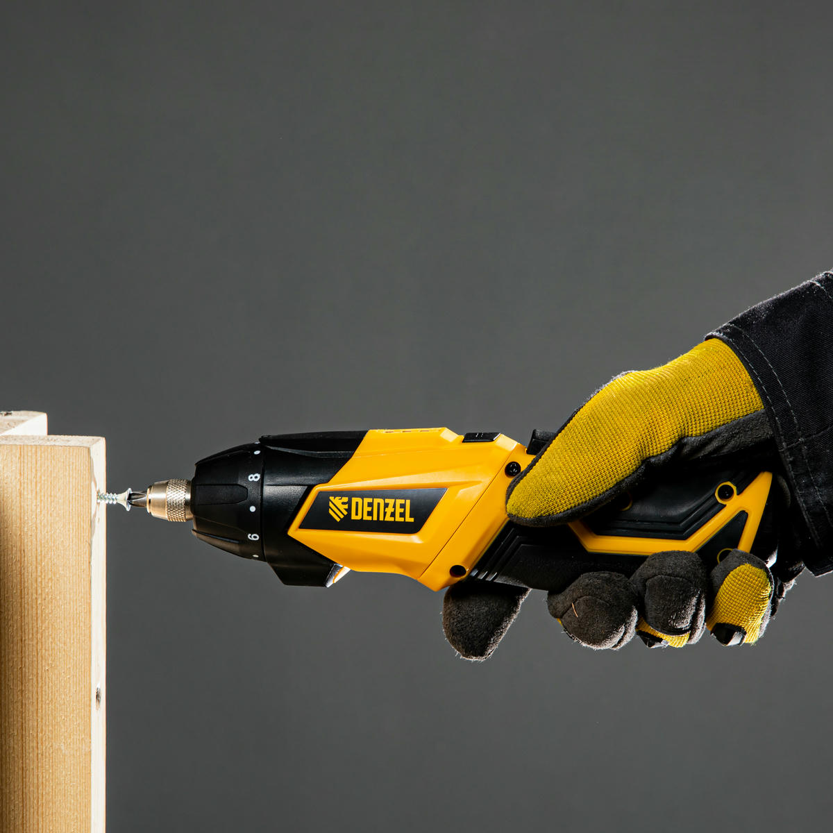 Отвертка аккумуляторная CSL-3,6-01, 3,6В, 1,3Ач, с аксессуарами Denzel preview 1