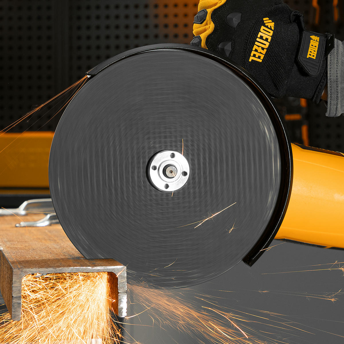 Машина шлифовальная угловая AG230-2600, 2600 Вт, 230 мм, 6000 об/мин// Denzel preview 1