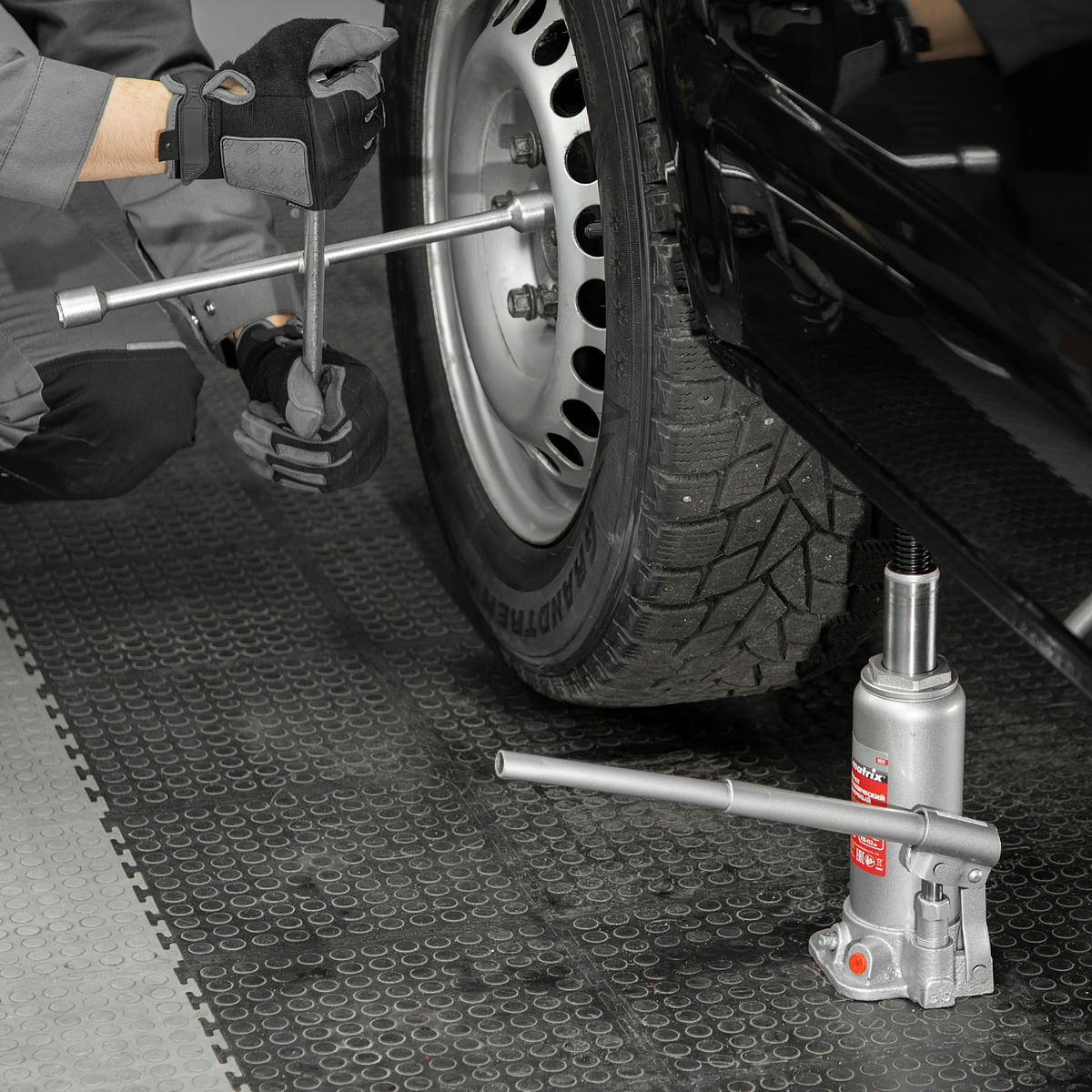 Домкрат гидравлический бутылочный, 5 т, высота подъема 216-413 мм MATRIX Master 50721 MATRIX 50721 preview 13