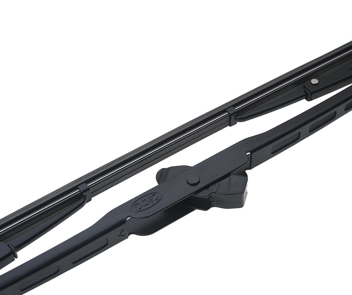 Щетка стеклоочистителя ALCA "UNIVERSAL GRAPHIT" 700мм 1шт preview 2