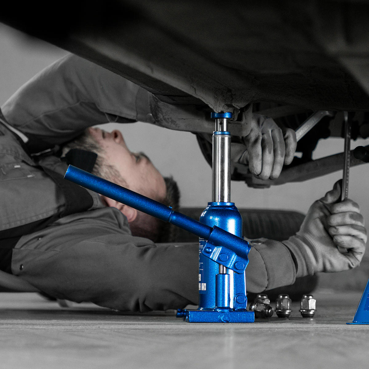 Домкрат бутылочный 2т гидравлический телескопический 170-380мм STELS preview 1