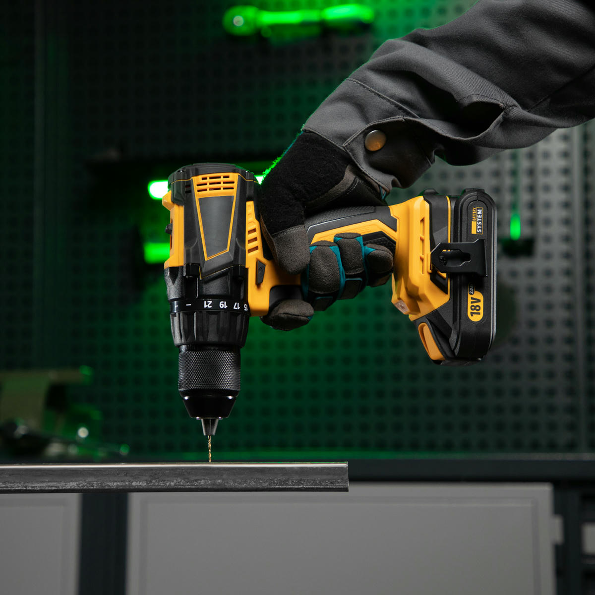 Набор сверл по металлу нитридтитановых 1,5-6,5мм 13шт СИБРТЕХ preview 6