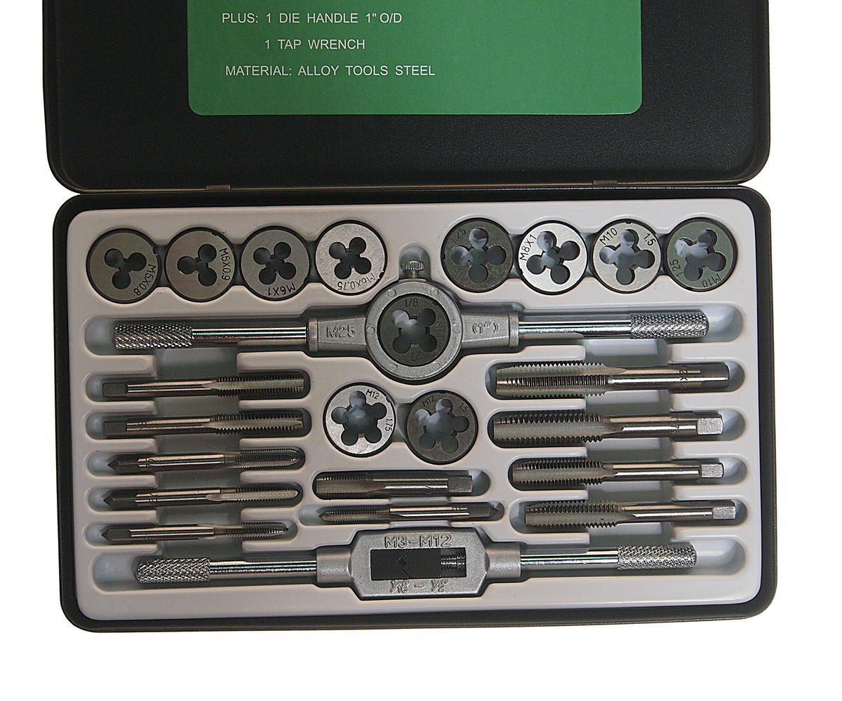 Набор метчиков и плашек метрический 24пр ROCK FORCE preview 2