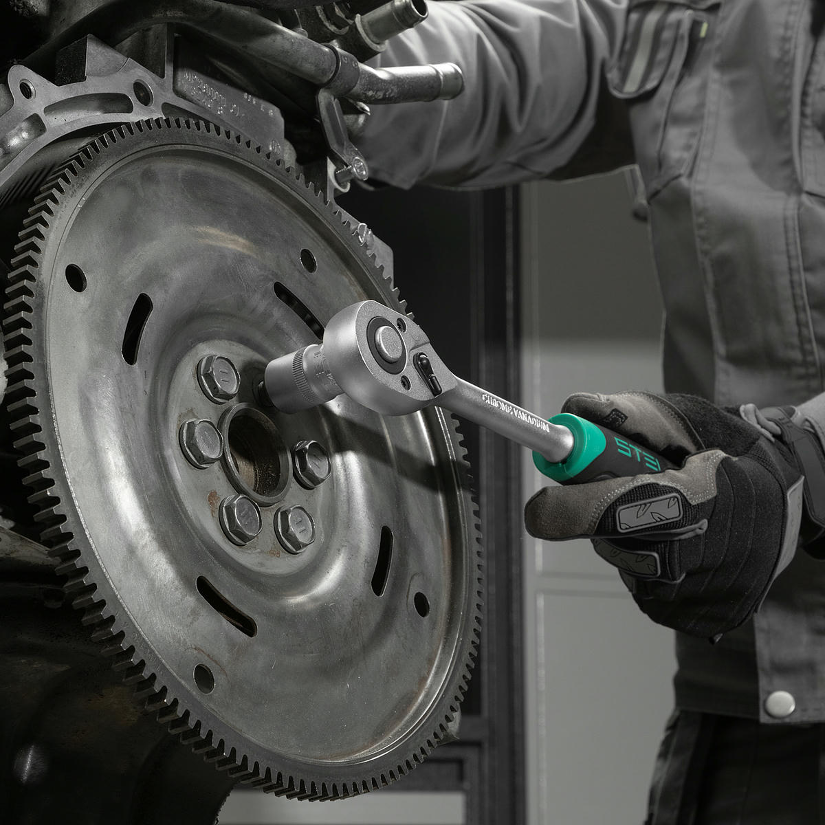 Набор инструмента 1/2" 1/4" пластиковый кейс 88пр. STELS preview 25