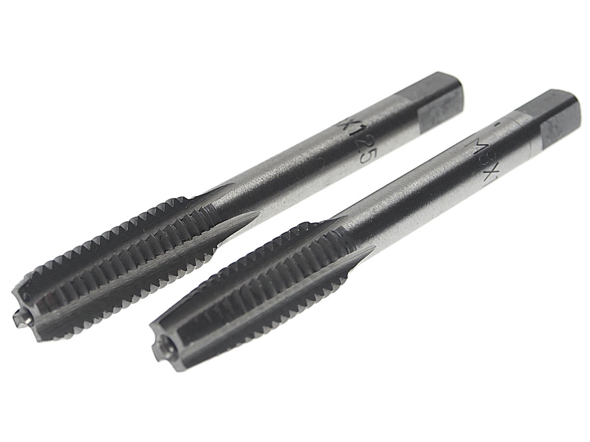 Метчик М8х1,25 (2шт) в пласт. футляре ЭВРИКА preview 1