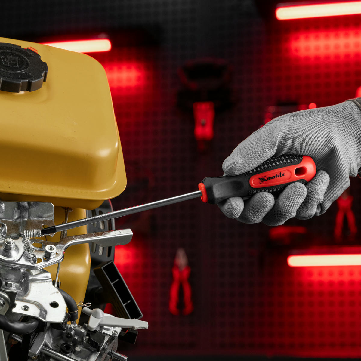 Отвертка крестовая MATRIX Fusion PH2х150мм CrV preview 11