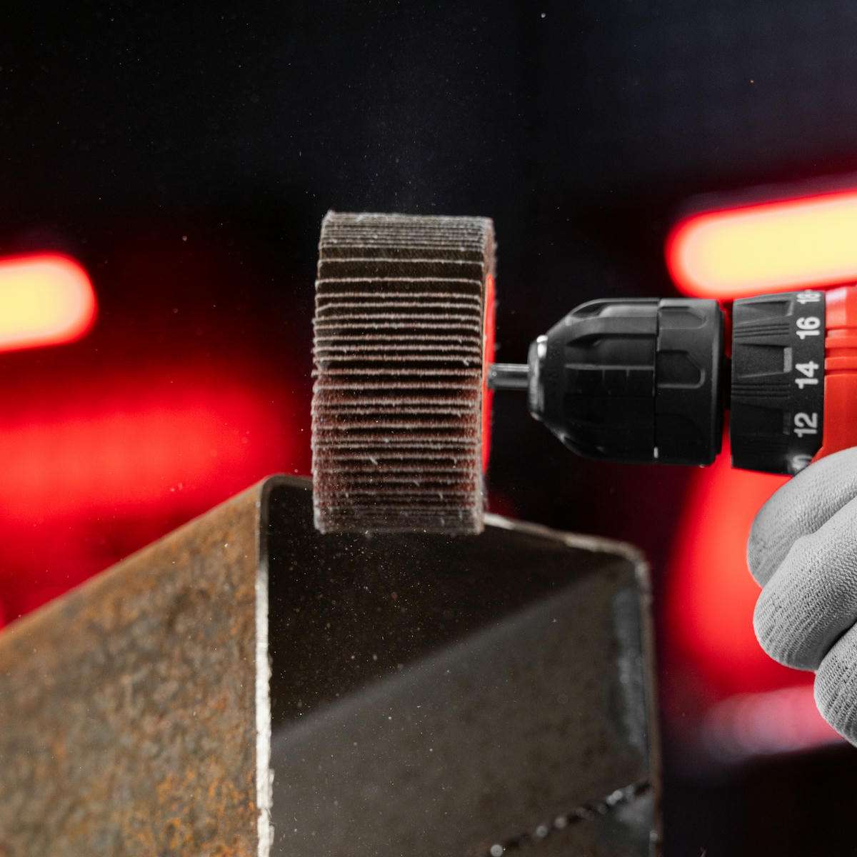 Круг лепестковый для дрели, 80x40x6 мм, P 80 MATRIX 74154 MATRIX 74154 preview 7