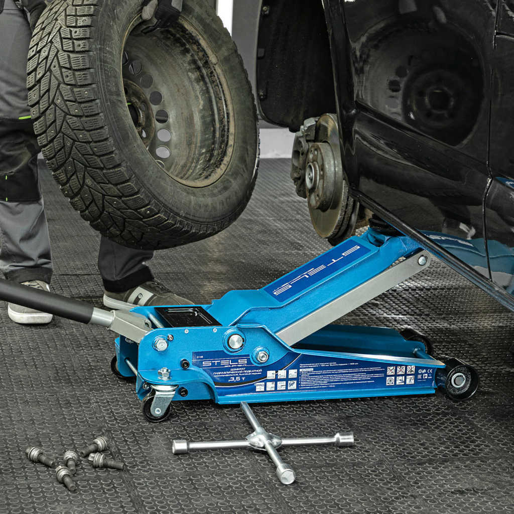Домкрат подкатной гидравлический 3,5т 110-565мм проф быстр.подъем LOW PROFILE QUICK LIFT STELS preview 15