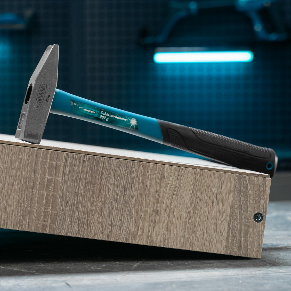 Молоток 300г слесарный квадратный боек, фибергласовая обрезиненная рукоятка GROSS preview 5