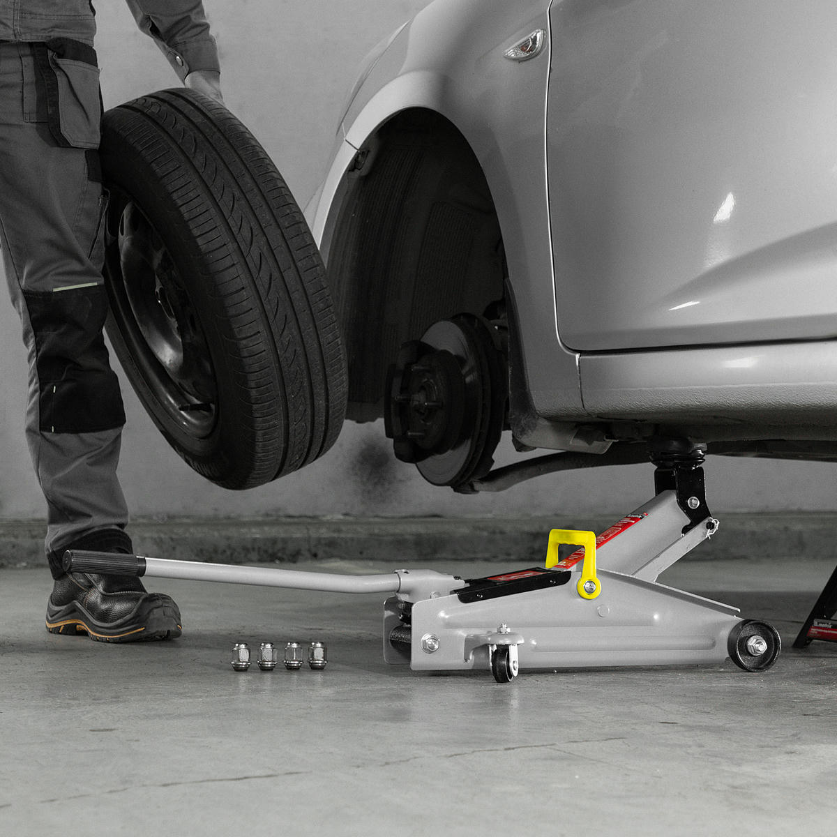 Домкрат подкатной гидравлический 2т 135-355мм MATRIX preview 1