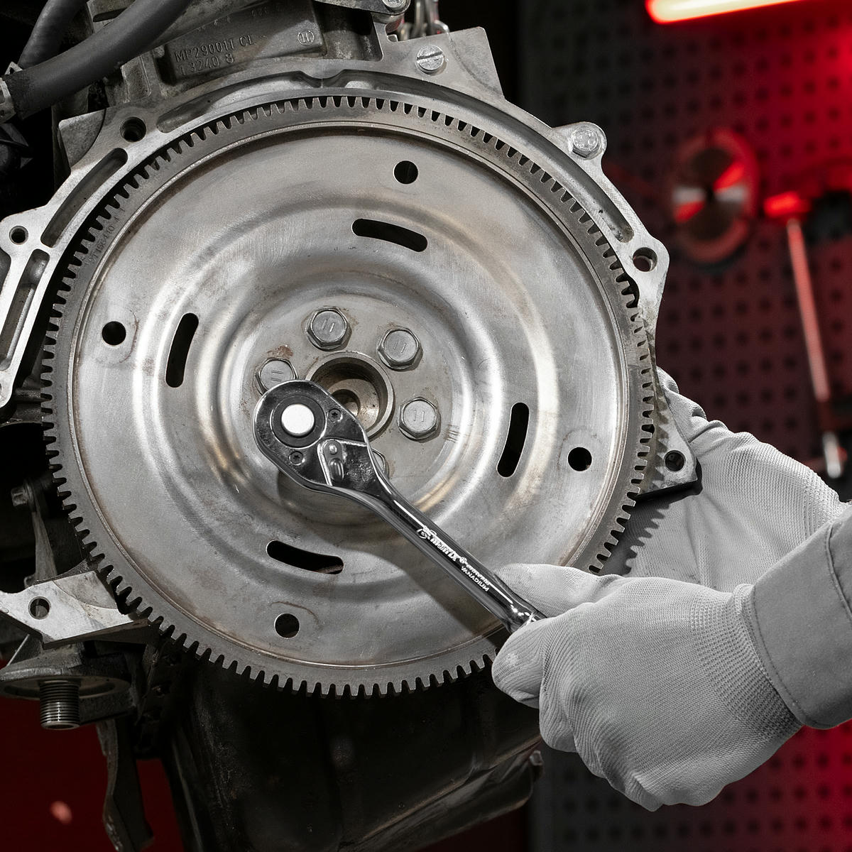 Набор головок торцевых 1/2" 10-24 мм, с трещоткой 12 пр. MATRIX preview 16