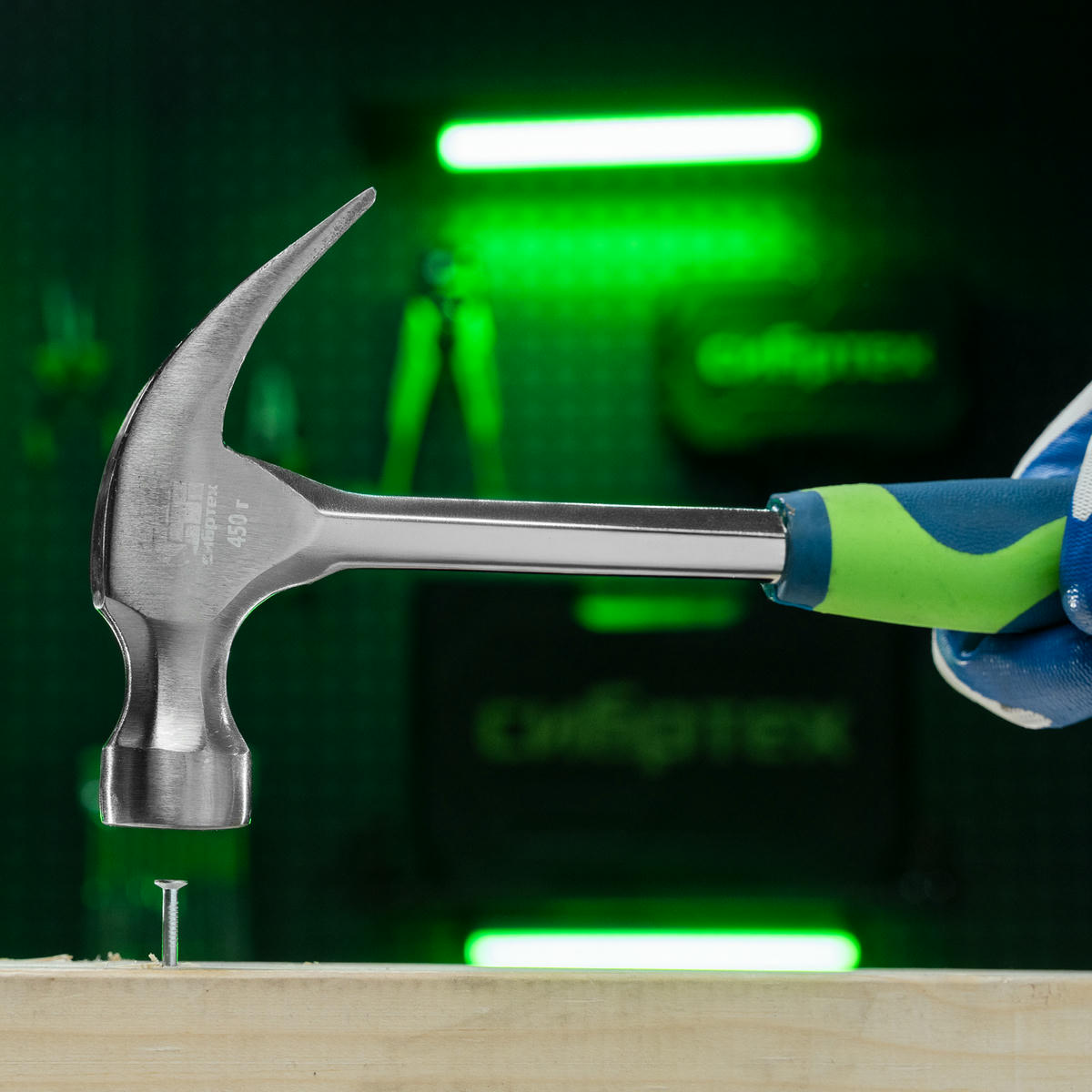 Молоток-гвоздодер 450гр. металл. обрезин. ручка СИБРТЕХ preview 6