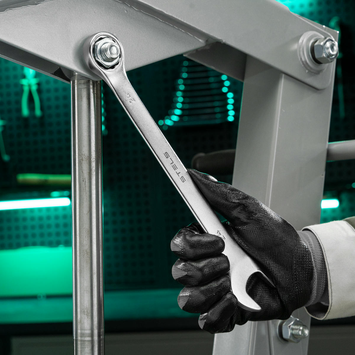 Ключ комбинированный 24 мм, CrV, матовый хром// STELS preview 1