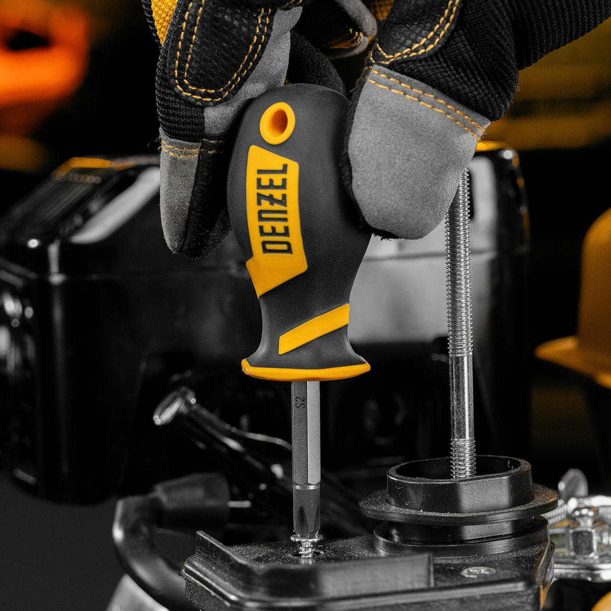 Набор инструмента 64 пред. 1/2", 1/4", CrV, S2 DENZEL preview 26