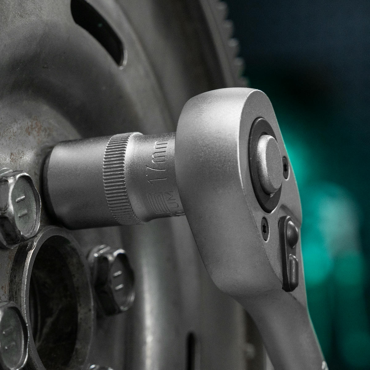 Набор инструмента 1/2" 1/4" пластиковый кейс 94пр. STELS preview 26