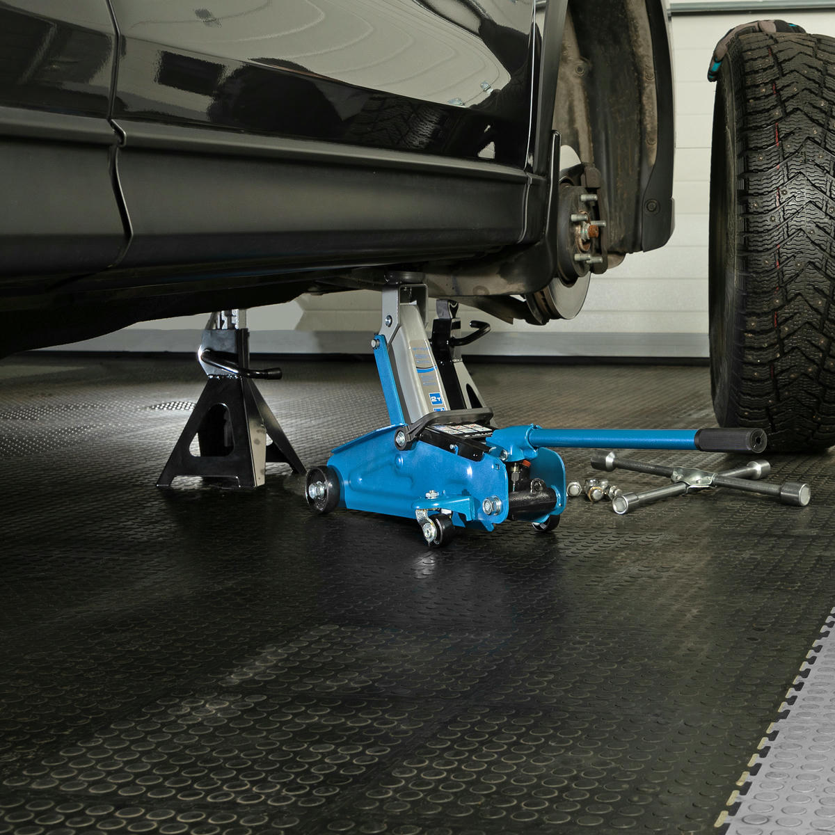 Домкрат подкатной гидравлический 2т 140-340мм STELS preview 8