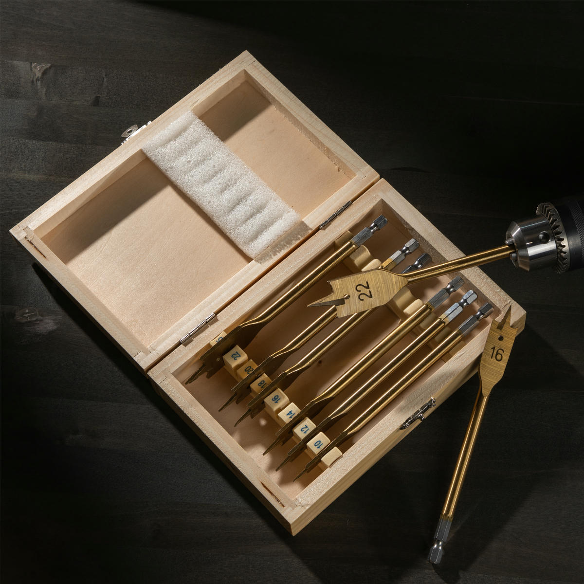 Набор сверл перовых по дереву 10-25мм (в кейсе 8шт.) MATRIX preview 1