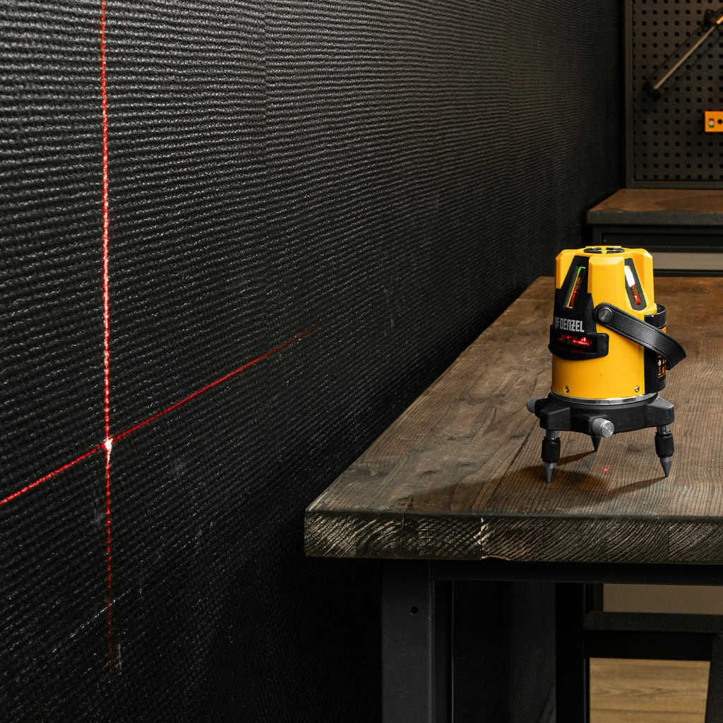 Уровень лазерный LX3, 10 м, ± 0,3 мм/1 м, 635 нм, 4 вертикальных, 1 горизонтальная плоскости, резьба preview 19