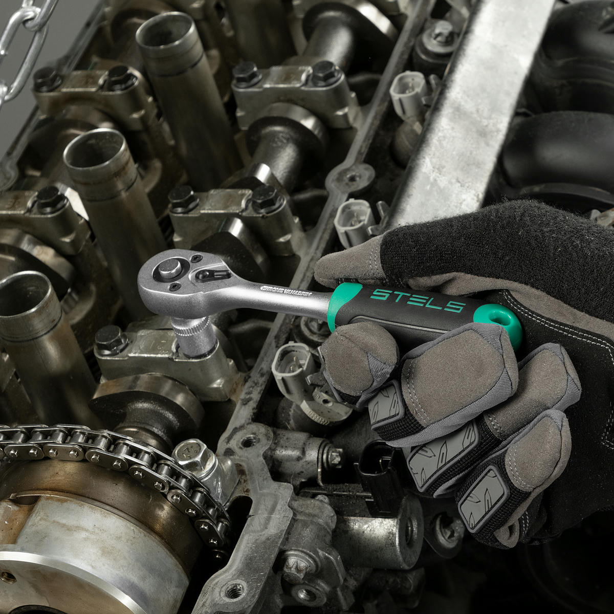 Набор инструмента 1/2" 1/4" пластиковый кейс 88пр. STELS preview 26