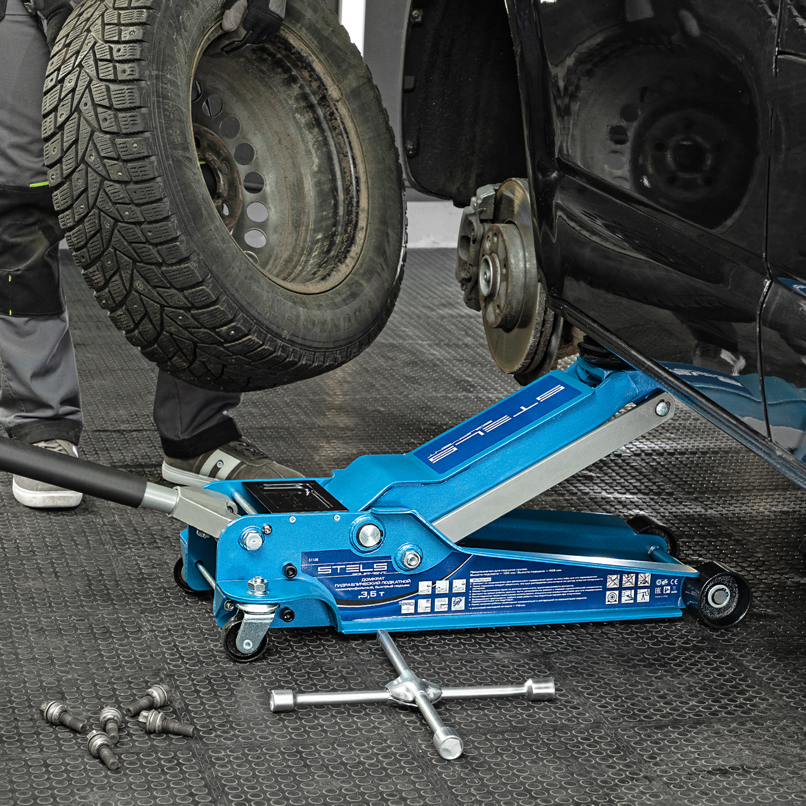 Домкрат подкатной гидравлический 3,5т 110-565мм проф быстр.подъем LOW PROFILE QUICK LIFT STELS preview 17
