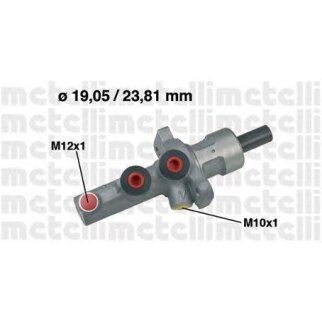 Главный тормозной цилиндр фото