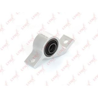 Сайлентблок LYNXauto C8641 фото