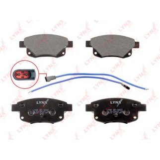 Колодки тормозные задние дисковые к-кт LYNXauto BD-3003 фото