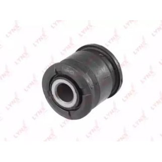Сайлентблок LYNXauto C9795 фото
