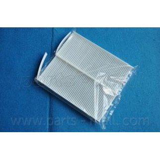 Фильтр салона PARTS-MALL PMA-010 фото