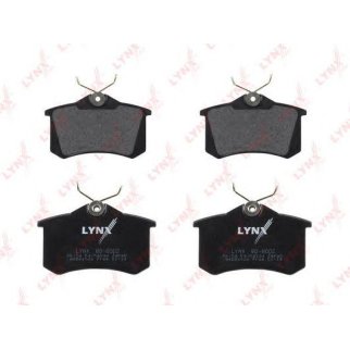 Колодки тормозные задние дисковые к-кт LYNXauto BD-8002 фото
