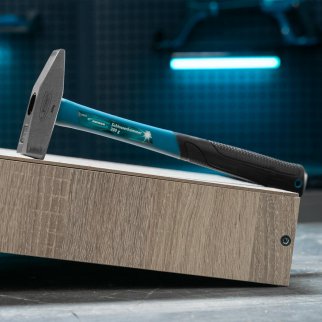 Молоток 300г слесарный квадратный боек, фибергласовая обрезиненная рукоятка GROSS фото 5