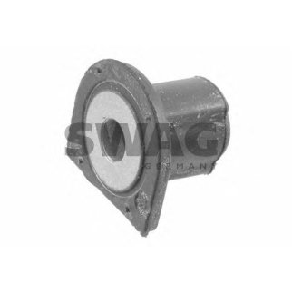 Сайлентблок рулевой рейки SWAG 10 92 7637 фото