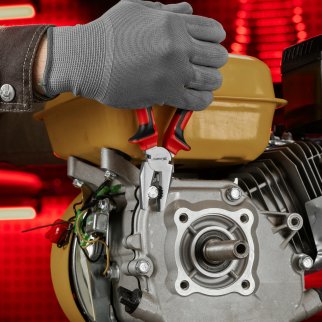 Плоскогубцы 180мм NICKEL никелированные, двухкомпонентные рукоятки MATRIX фото 1