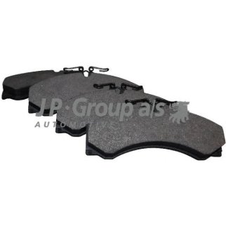 Колодки тормозные передние к-кт JP Group 1163601610 фото