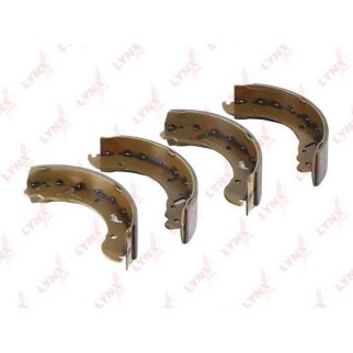 Колодки барабанные к-кт LYNXauto BS4604 фото