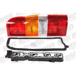 BSG 30-805-007_фонарь правый!с плафоном Ford Transit V184 00> фото