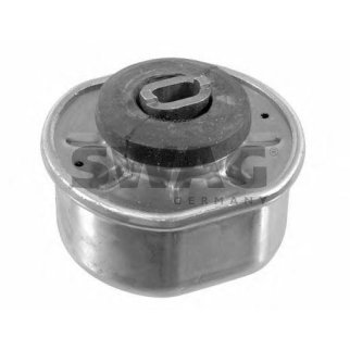 Опора двигателя SWAG 30 13 0015 фото
