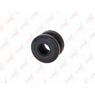 Втулка переднего стабилизатора LYNXauto C9175 фото