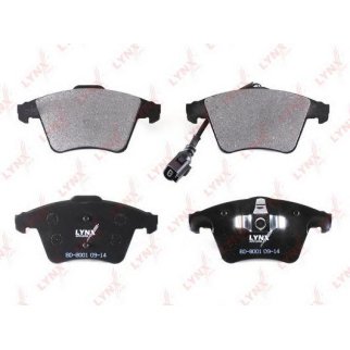 Колодки тормозные передние к-кт LYNXauto BD-8001 фото