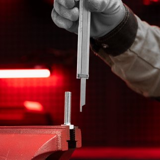 Штангенциркуль 150мм стрелочный MATRIX фото 13