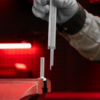 Штангенциркуль 150мм стрелочный MATRIX фото 11