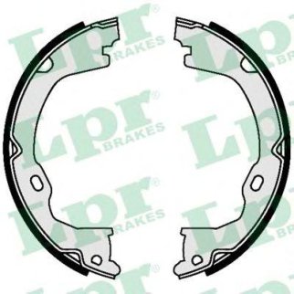 Колодки тормозные барабанные фото