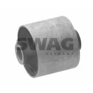 Сайлентблок задней подвески SWAG 62 79 0018 фото