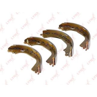 Колодки барабанные к-кт LYNXauto BS-7517 фото