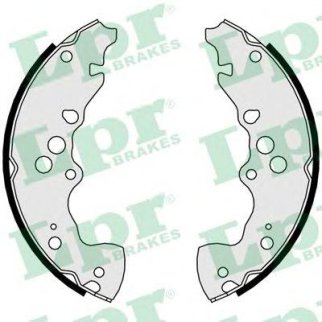 Колодки барабанные к-кт Lpr 01032 фото